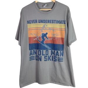 OLD MAN Ski Snow Sports Retired grandpa T Shirt Gray 2XL XXL